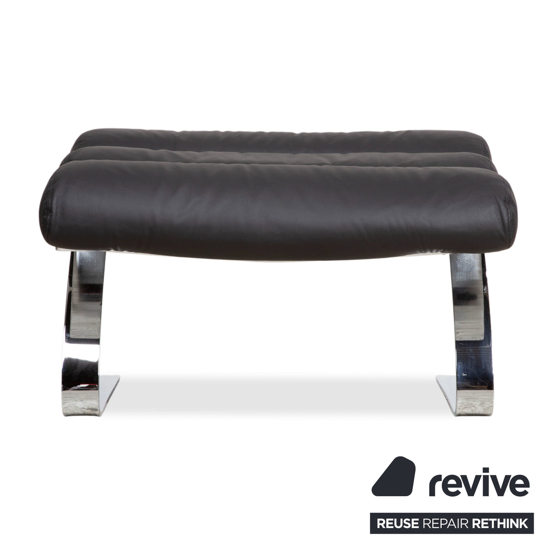 Cor Sinus Leder Chrom Sessel Schwarz inkl. Hocker Freischwinger Neubezug