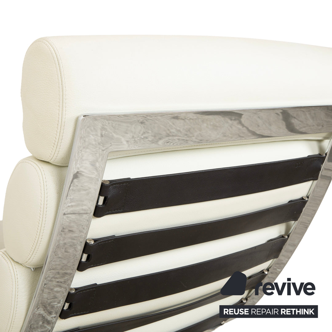 Fauteuil cantilever en cuir Cor Sinus, blanc crème, avec repose-pieds