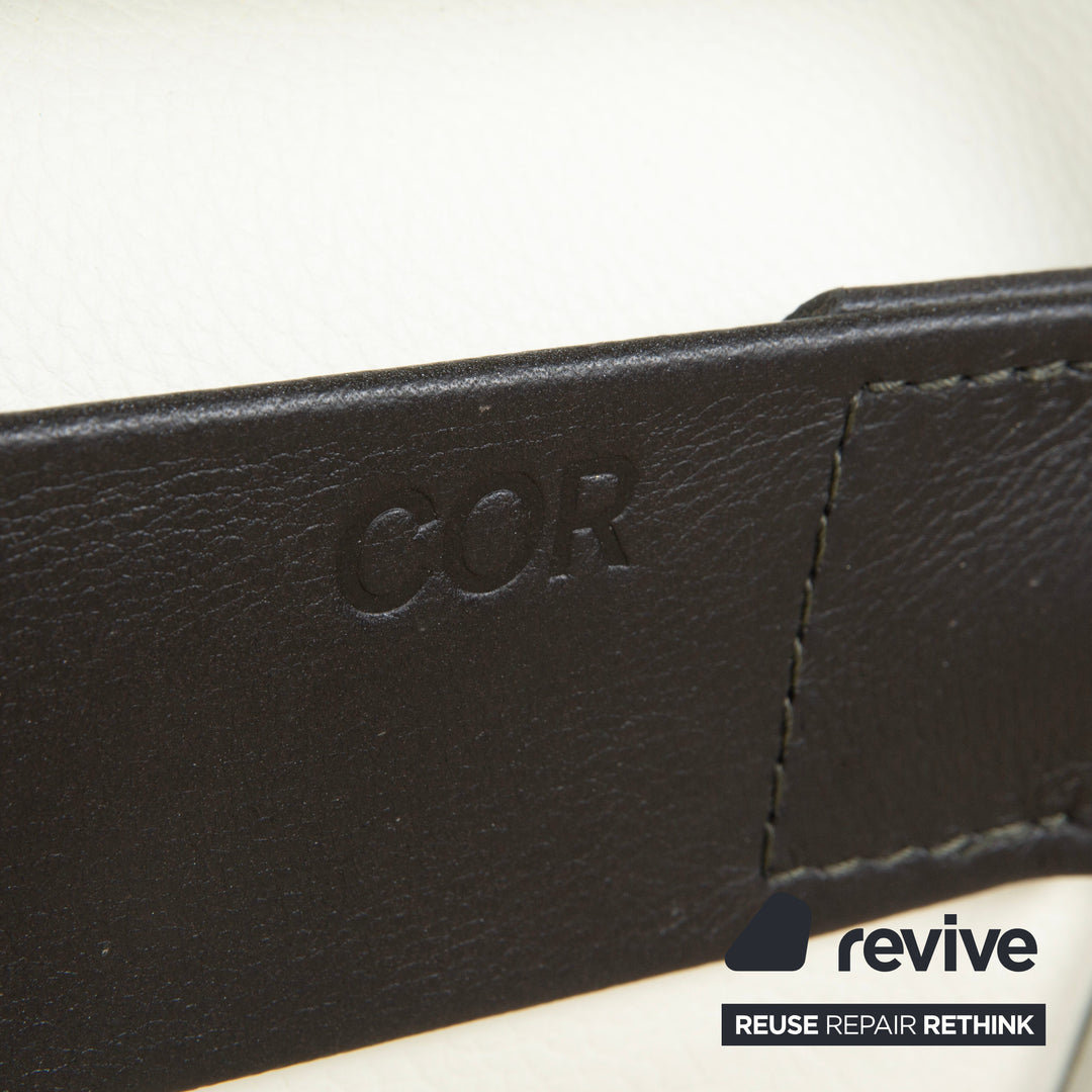 Fauteuil cantilever en cuir Cor Sinus, blanc crème, avec repose-pieds