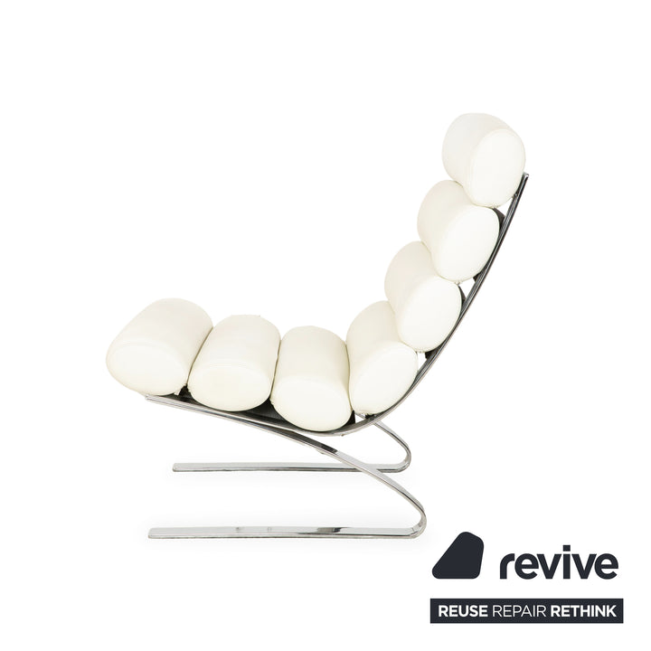 Fauteuil cantilever en cuir Cor Sinus, blanc crème, avec repose-pieds