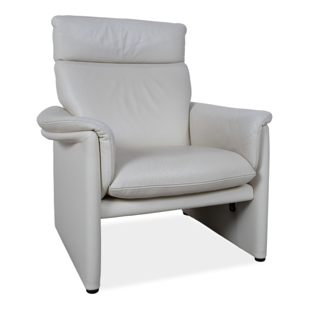 Cor Zento Leather Armchair Cream manual function