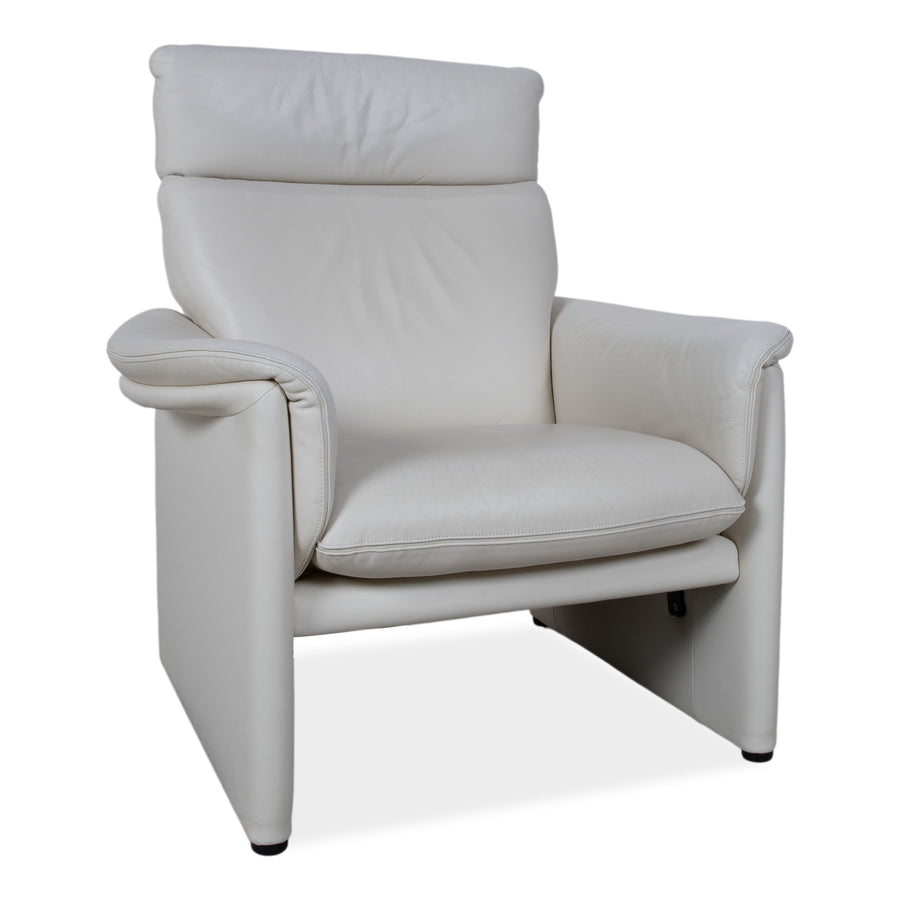 Cor Zento Leather Armchair Cream manual function