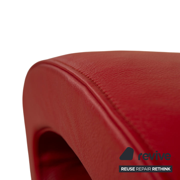 Reposapiés de cuero rojo de Sede DS 152