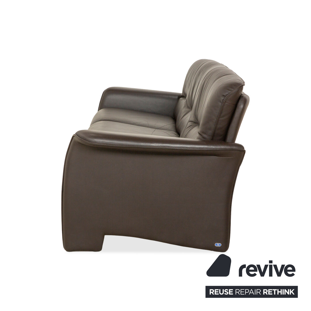 Canapé trois places en cuir marron café de Sede DS-350