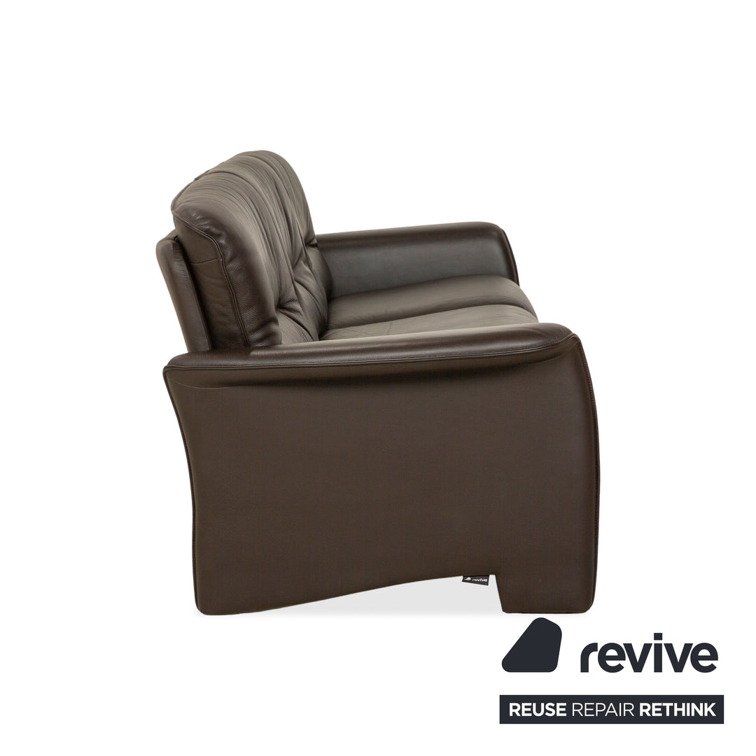 Canapé trois places en cuir marron café de Sede DS-350