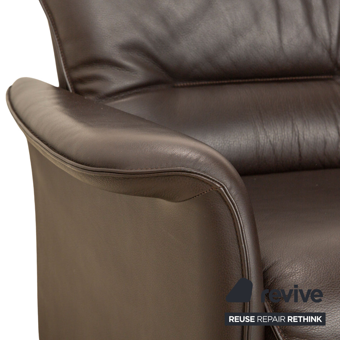 Canapé trois places en cuir marron café de Sede DS-350