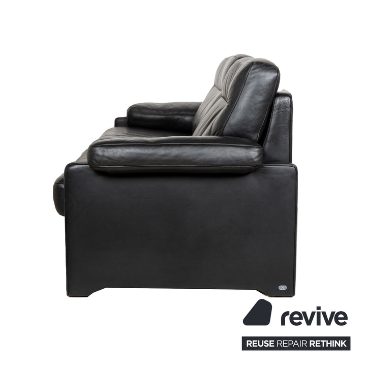 Canapé trois places en cuir noir De Sede DS-70