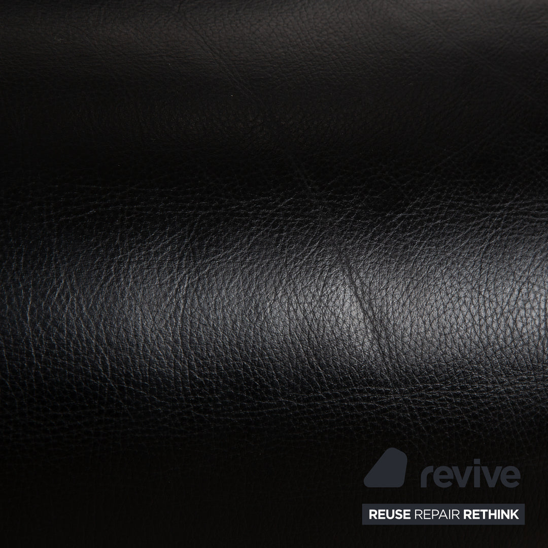 Designo Leather Armchair Black Manual Function