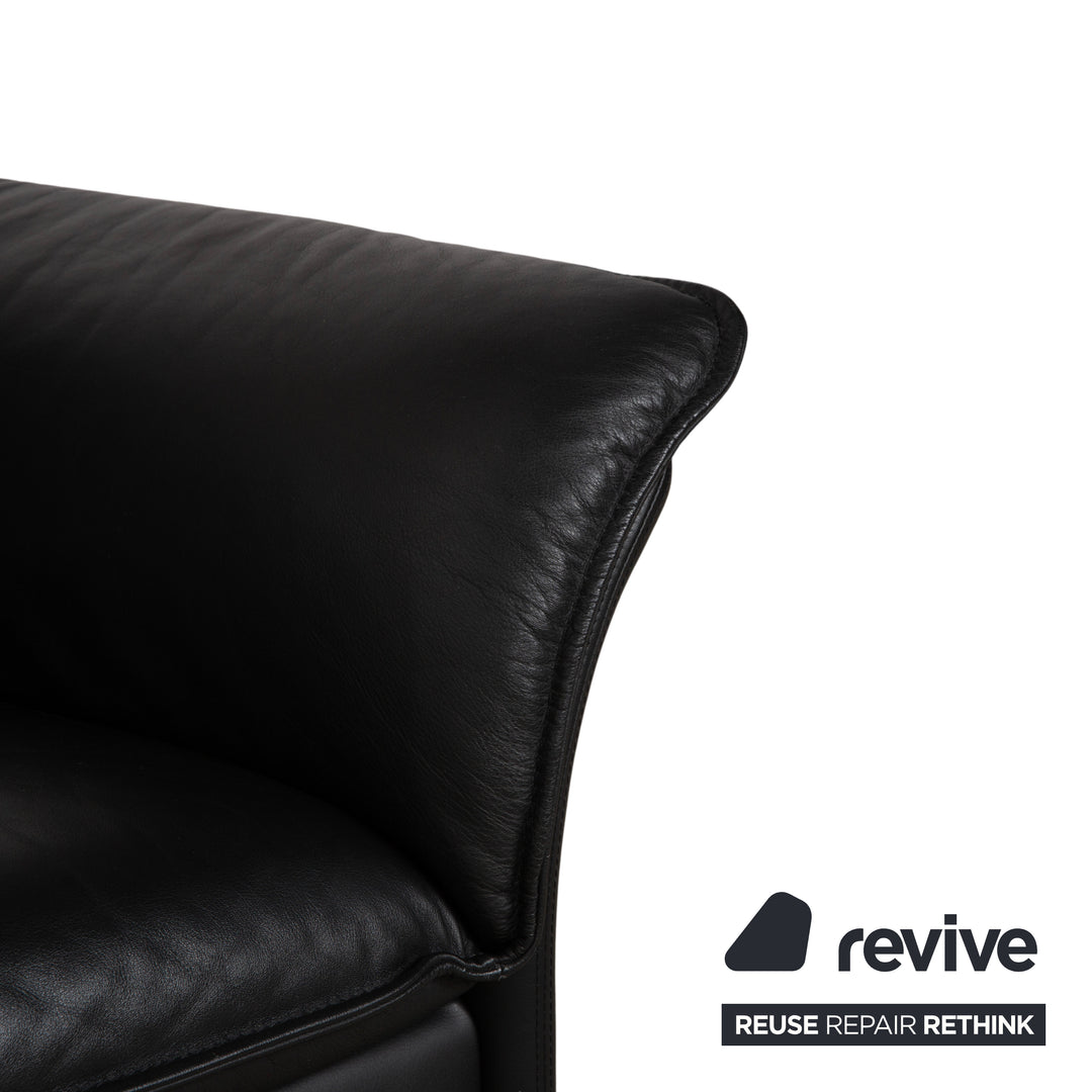 Canapé deux places Scala en cuir noir à trois points