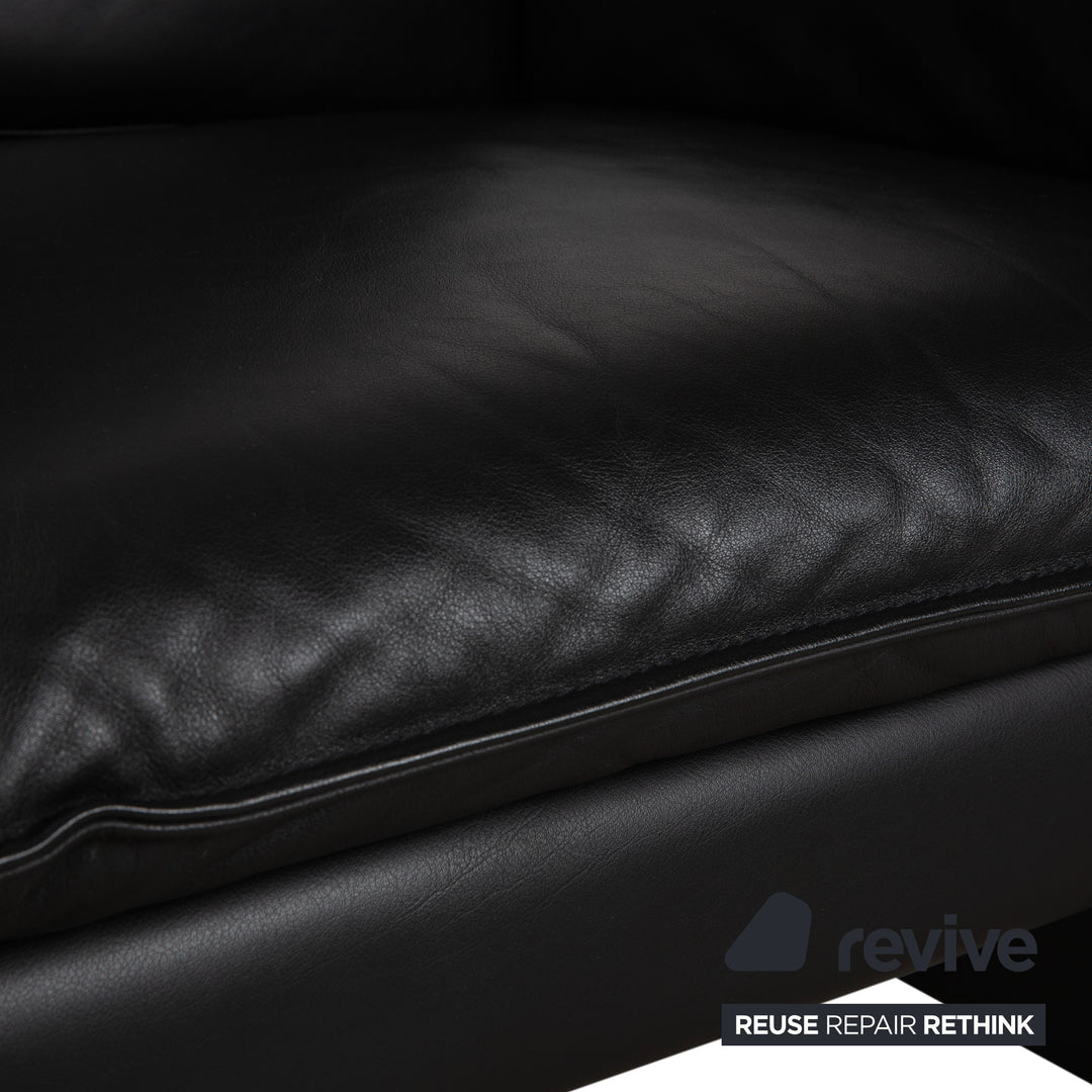 Canapé deux places Scala en cuir noir à trois points