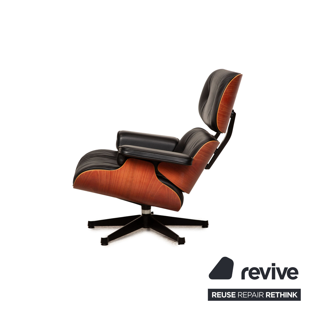 Vitra Eames Lounge Chair Black Leather Armchair incl. Ottoman