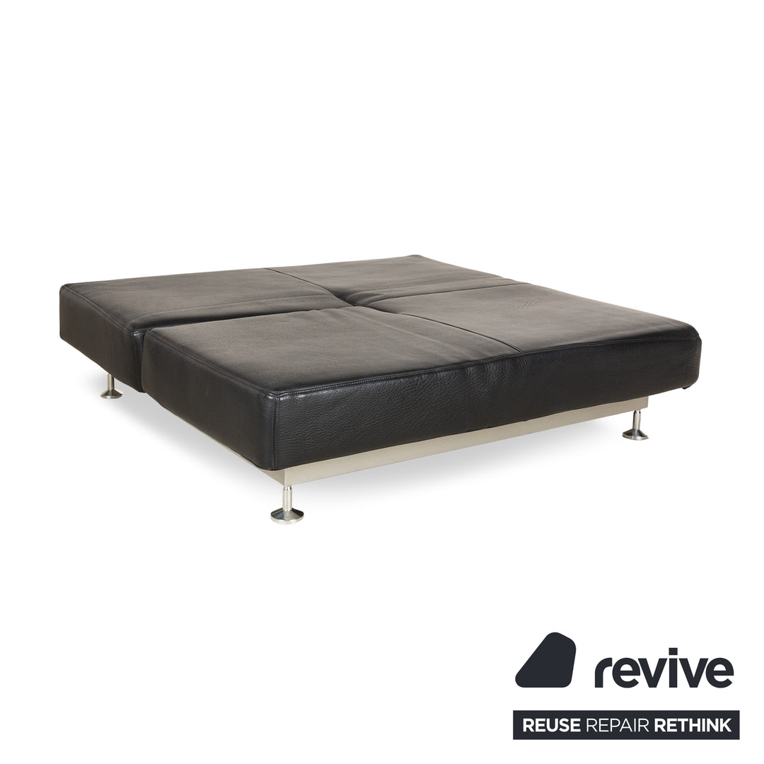 Canapé Edra Damier en cuir deux places noir avec fonction relaxation manuelle