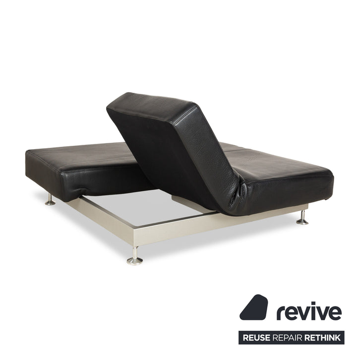 Canapé Edra Damier en cuir deux places noir avec fonction relaxation manuelle