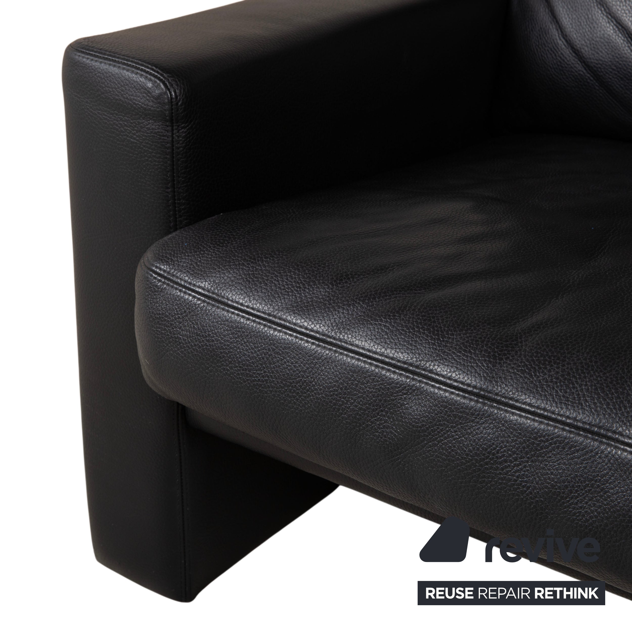 Canapé trois places Erpo CL 100 en cuir noir