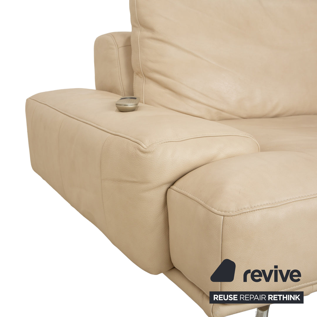 Canapé deux places Ewald Schillig Amelia en cuir beige crème avec fonction électrique