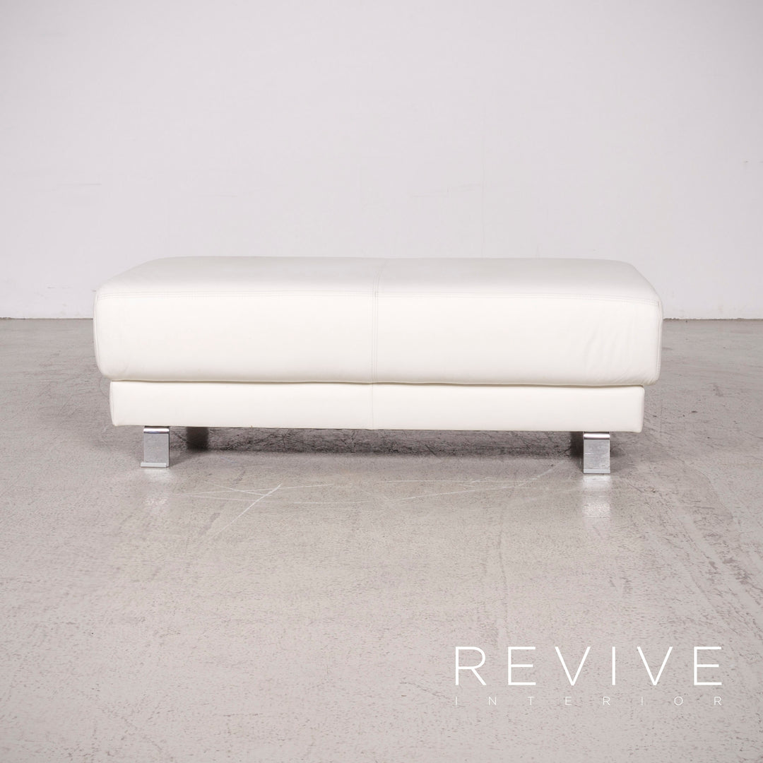 Tabouret design en cuir véritable blanc Ewald Schillig Brand Face, référence 8410