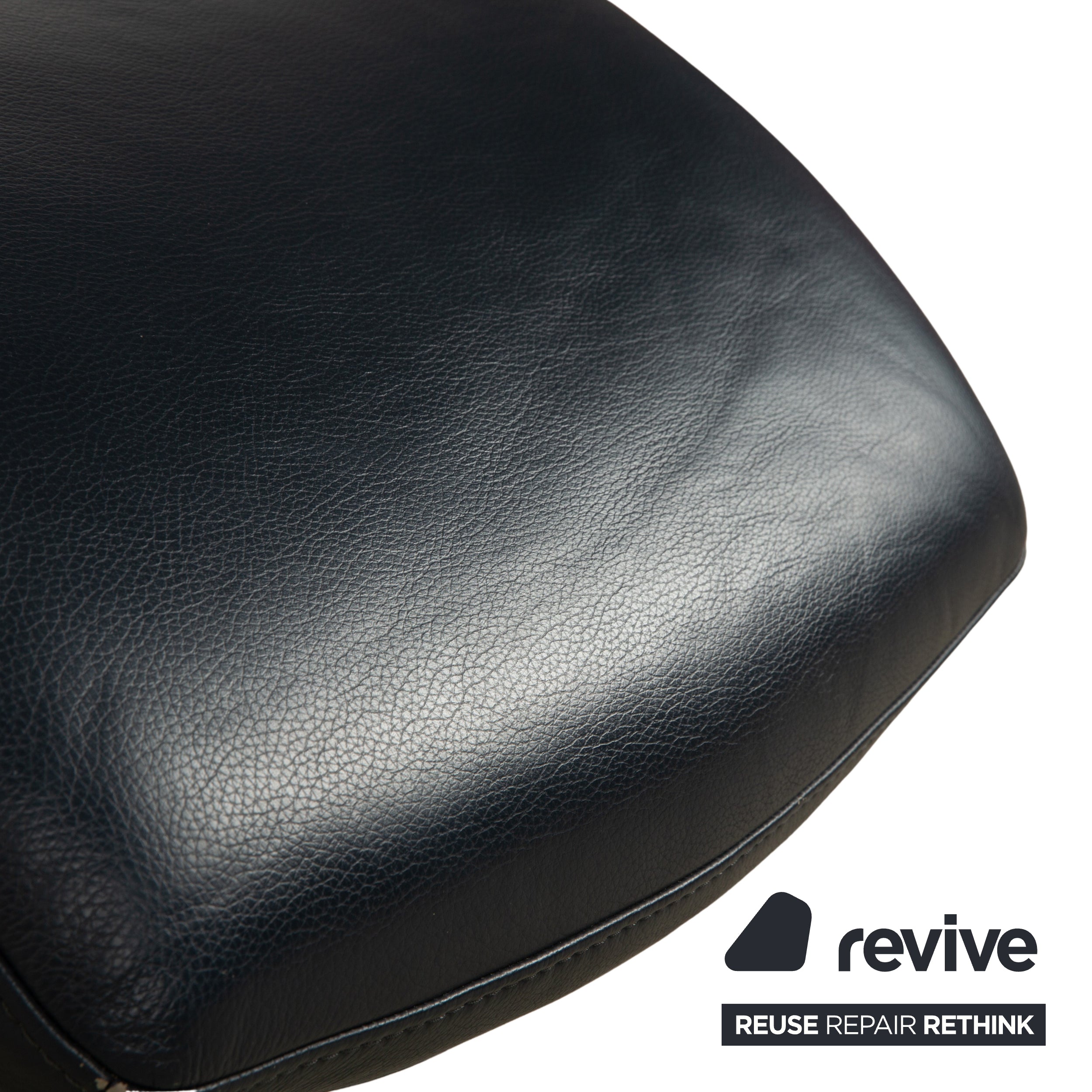 Fauteuil lounge en cuir Silence d'Ewald Schillig, bleu-gris