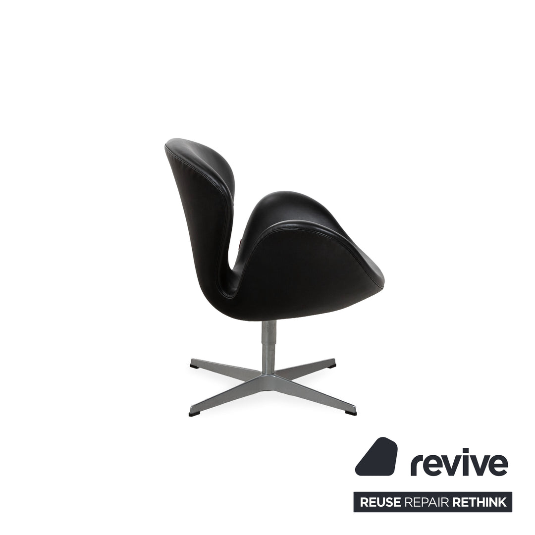 Fritz Hansen 2x Swan Chair Leder Sessel Schwarz manuelle Funktion mit Drehstopp Funktion