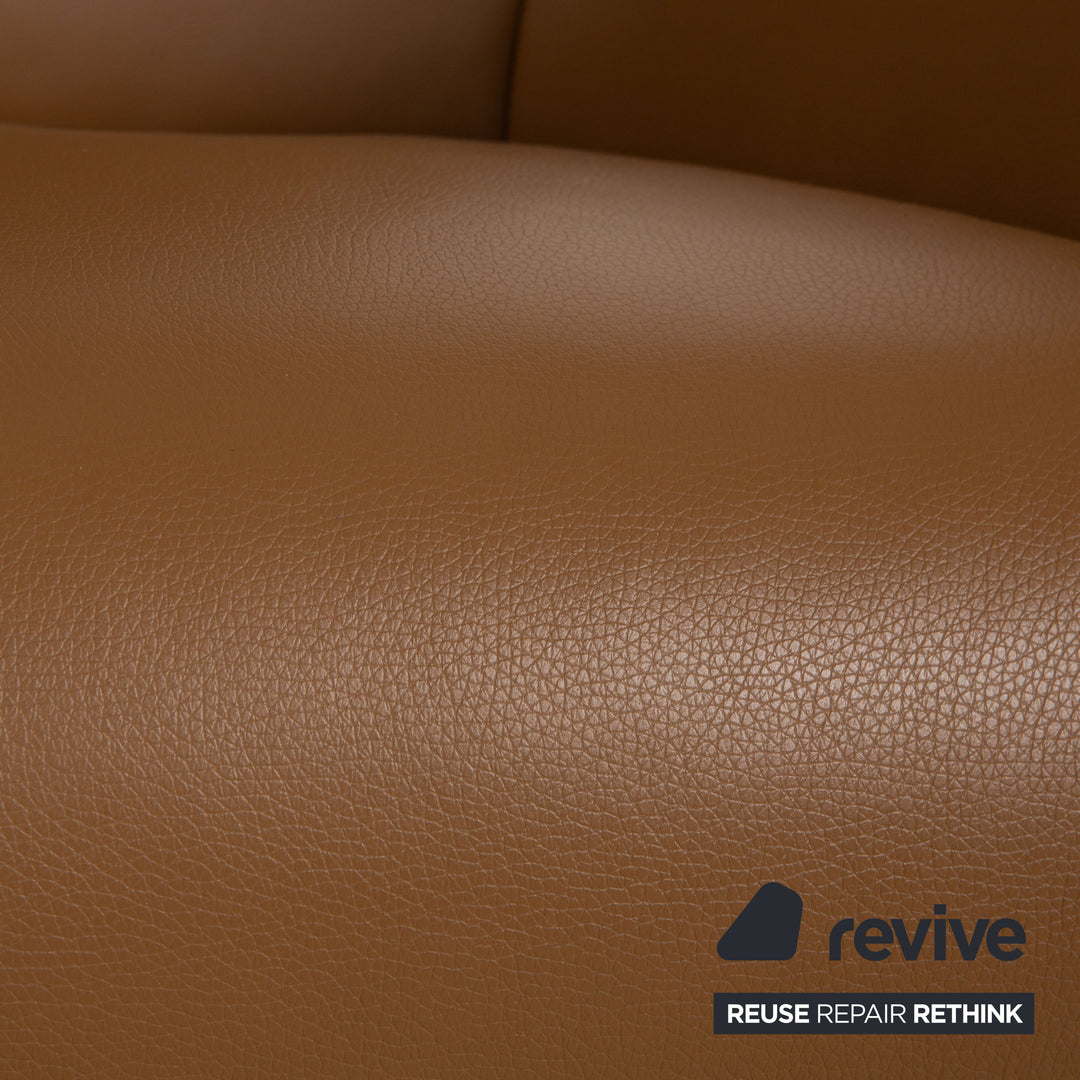 FSM Stand Up Leder Sessel Braun Camel elektrische Funktion Aufstehhilfe Akku