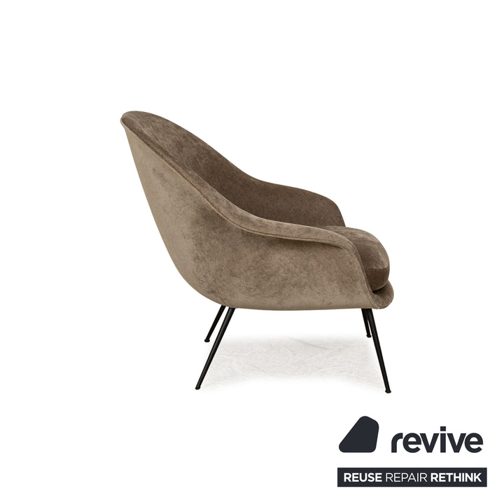 Gubi BAT fauteuil en tissu marron marron vert structure noir