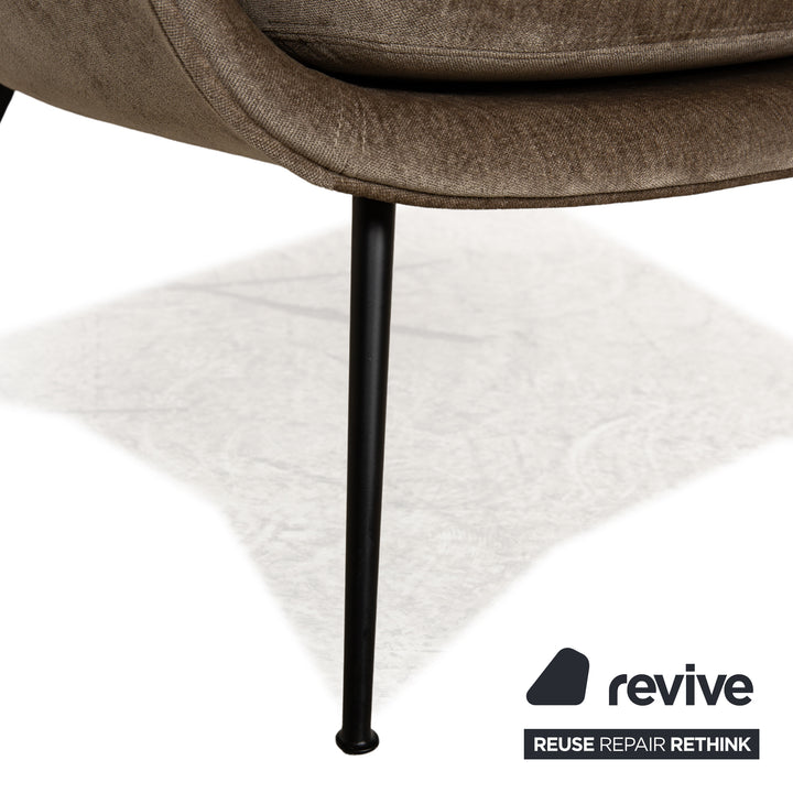 Gubi BAT fauteuil en tissu marron marron vert structure noir