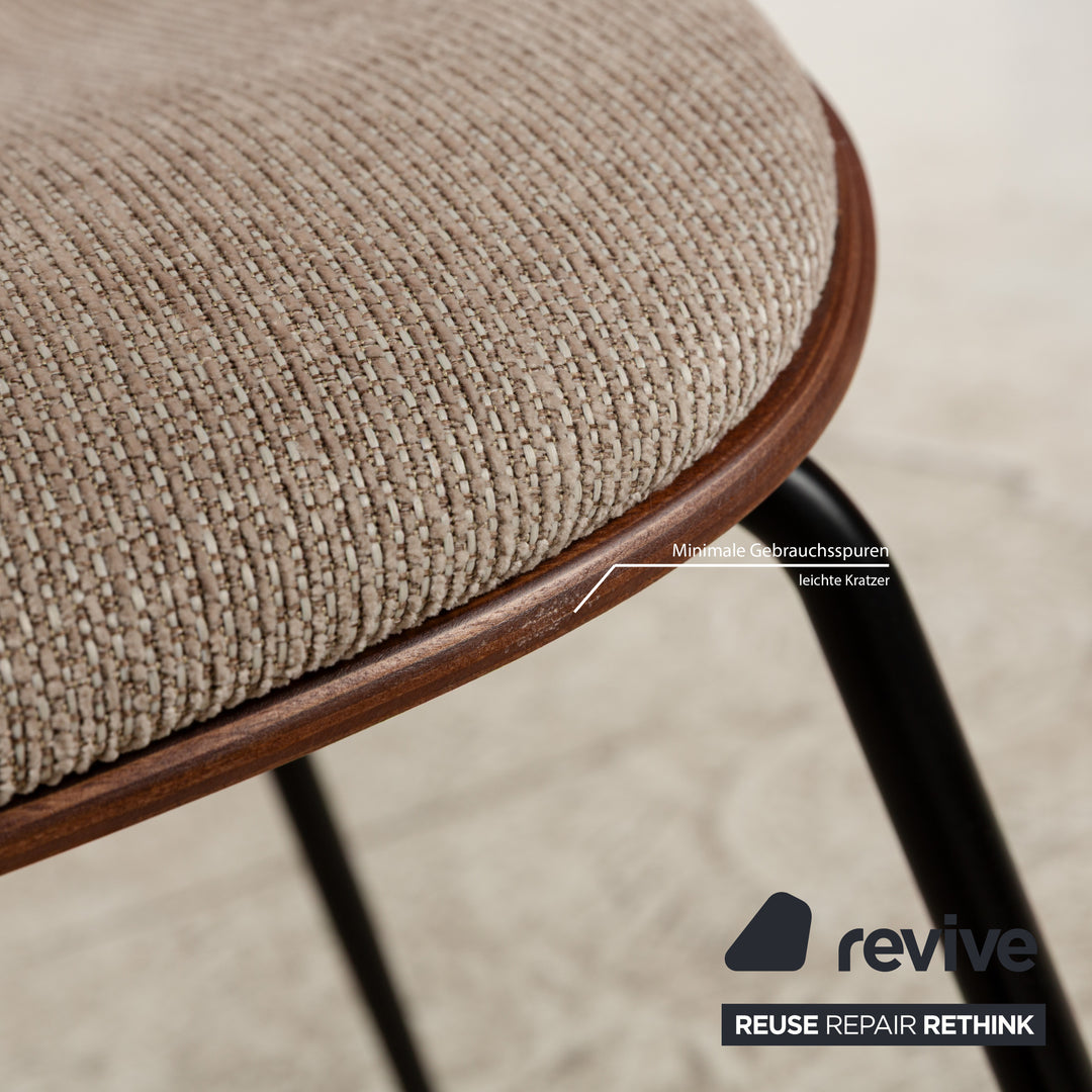 Chaise de salle à manger Gubi Beetle en bois gris marron Chaise de salle à manger rembourrée