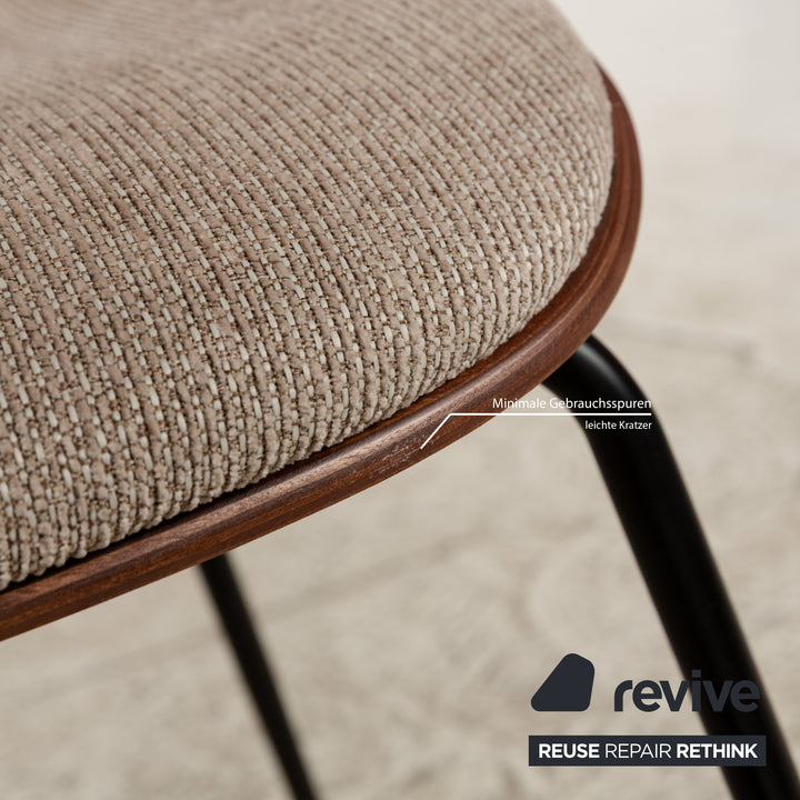 Chaise de salle à manger Gubi Beetle en bois gris marron Chaise de salle à manger rembourrée