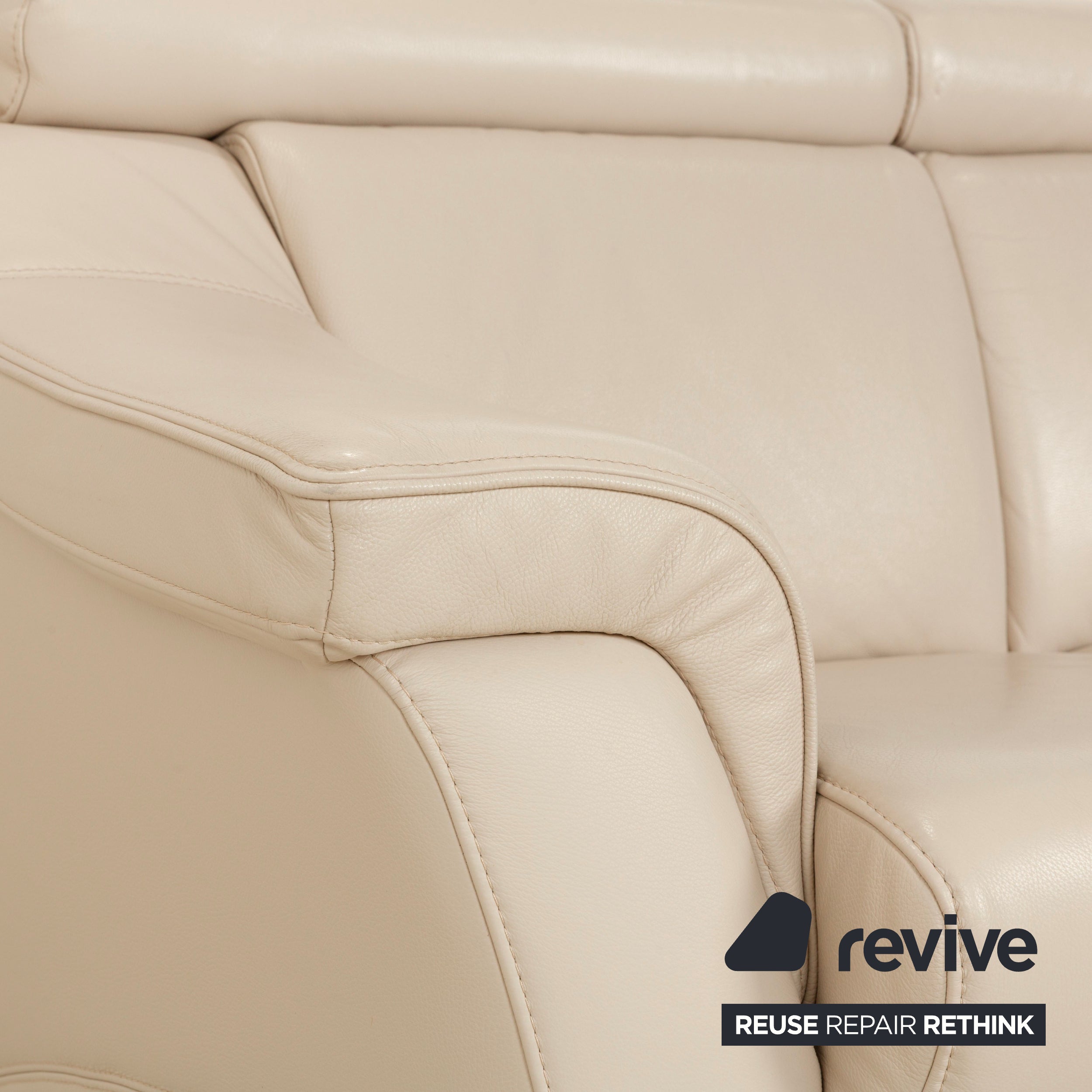 Himolla 1950 Leather Three-Seater Cream Sofa Couch Manual Function