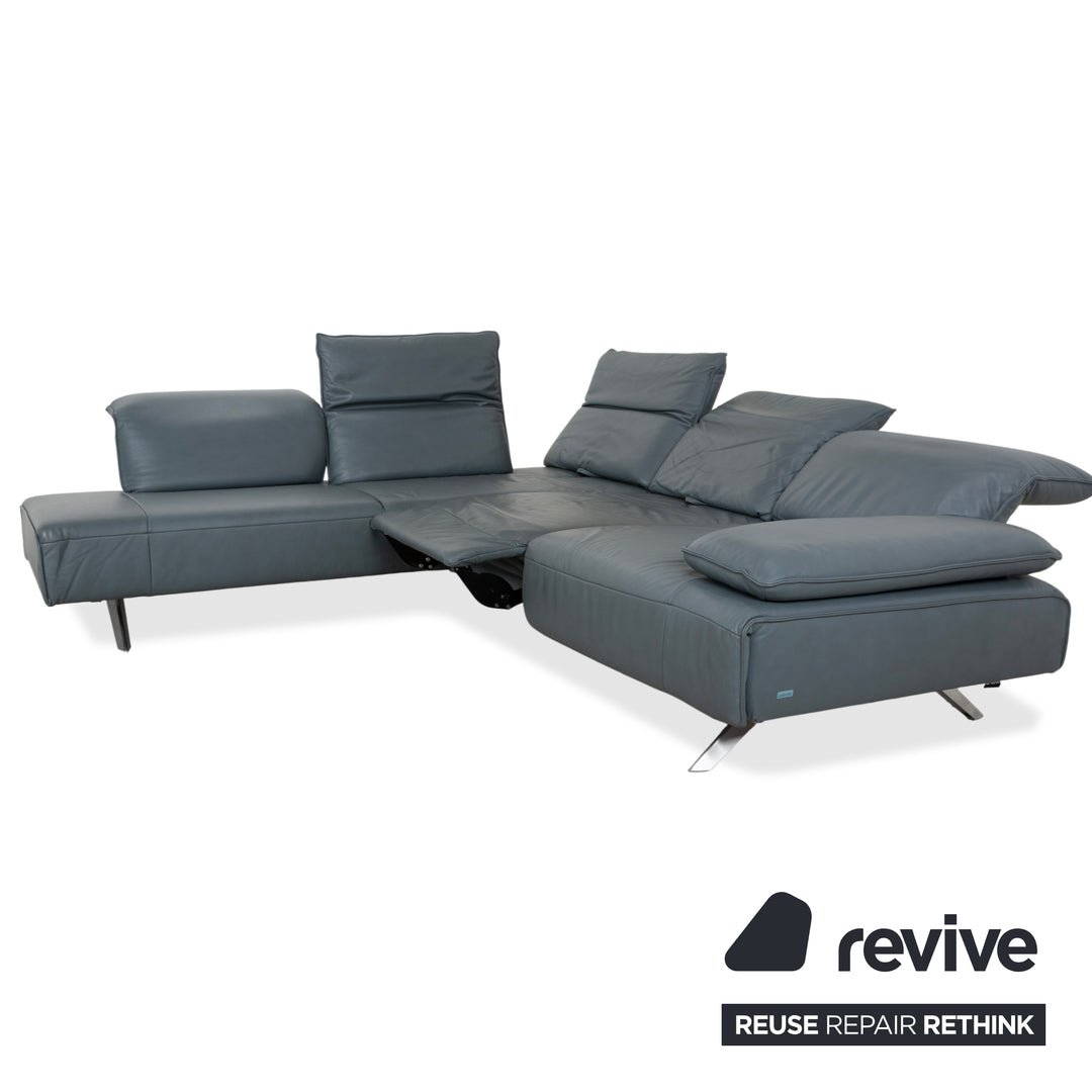 Canapé d'angle en cuir Himolla Biella, bleu-gris pétrole, réglage manuel et électrique.