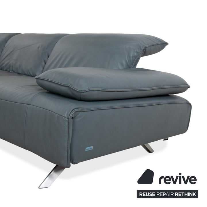 Canapé d'angle en cuir Himolla Biella, bleu-gris pétrole, réglage manuel et électrique.