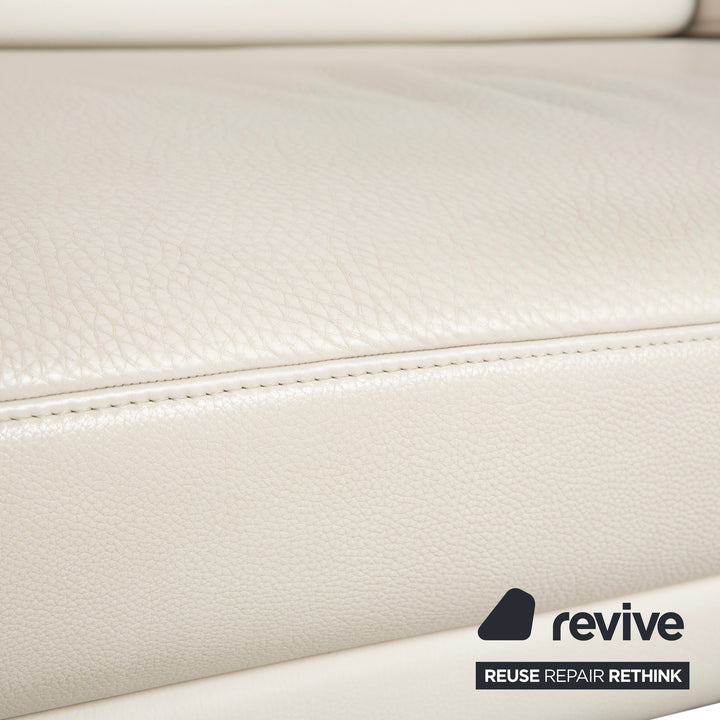 Canapé trois places Himolla en cuir blanc crème et bois