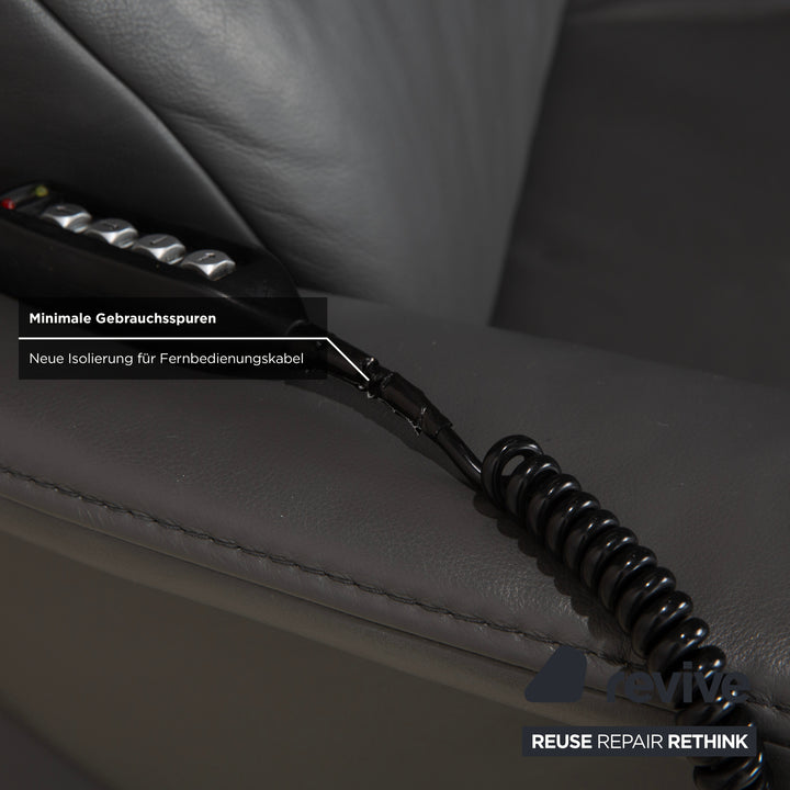 Canapé électrique trois places Himolla Trapez en cuir gris