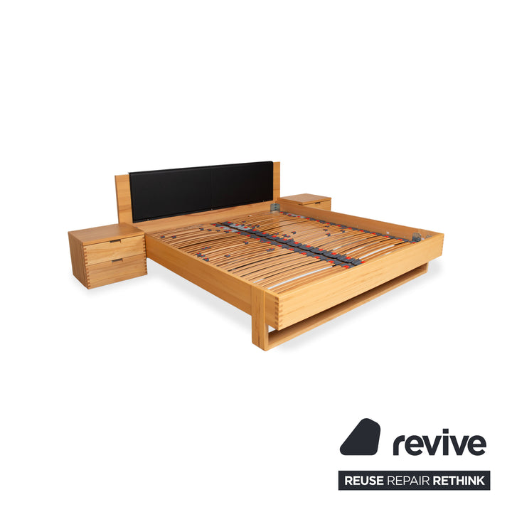 Hülsta Flavo Wood Bed Brown Black with Nightstands Manual Function