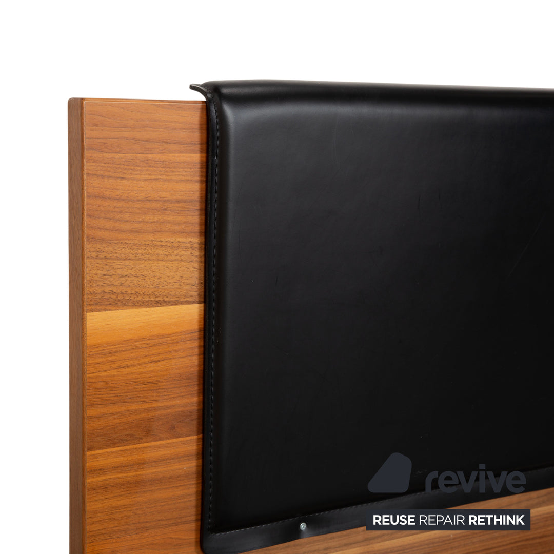 Lit Hülsta bois cuir marron noir chambre fonction manuelle