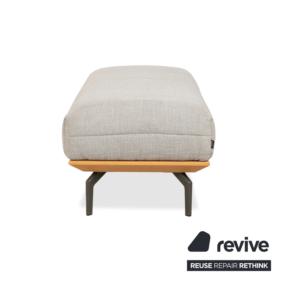 Tabouret en tissu et bois gris crème hülsta HS.420