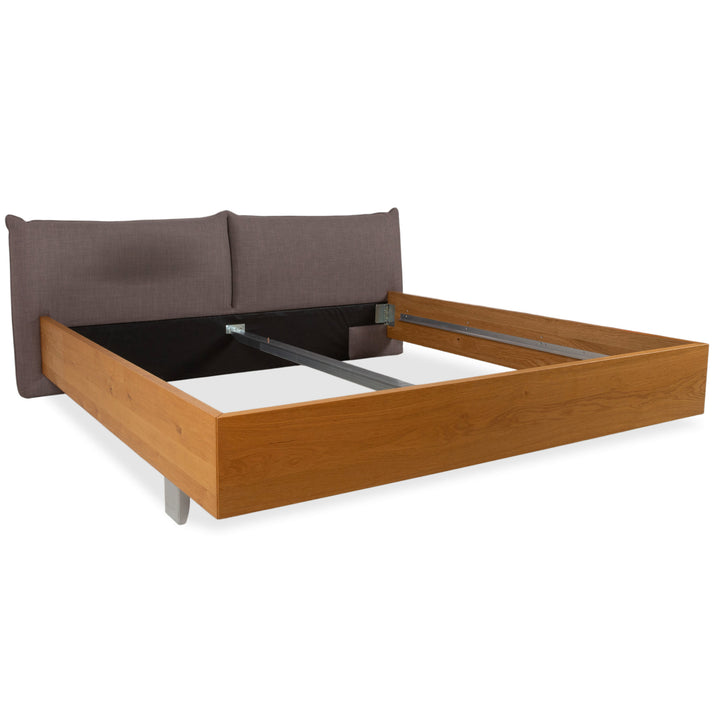 Cama de madera Hülsta Now! marrón para dormitorio