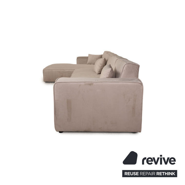 IconX STUDIOS Beluga Samt Stoff Ecksofa Sofa Couch Beige Recamiere links
