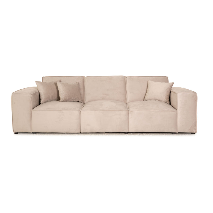 IconX STUDIOS Beluga Samt Stoff Viersitzer Sofa Couch Beige Hellgrau