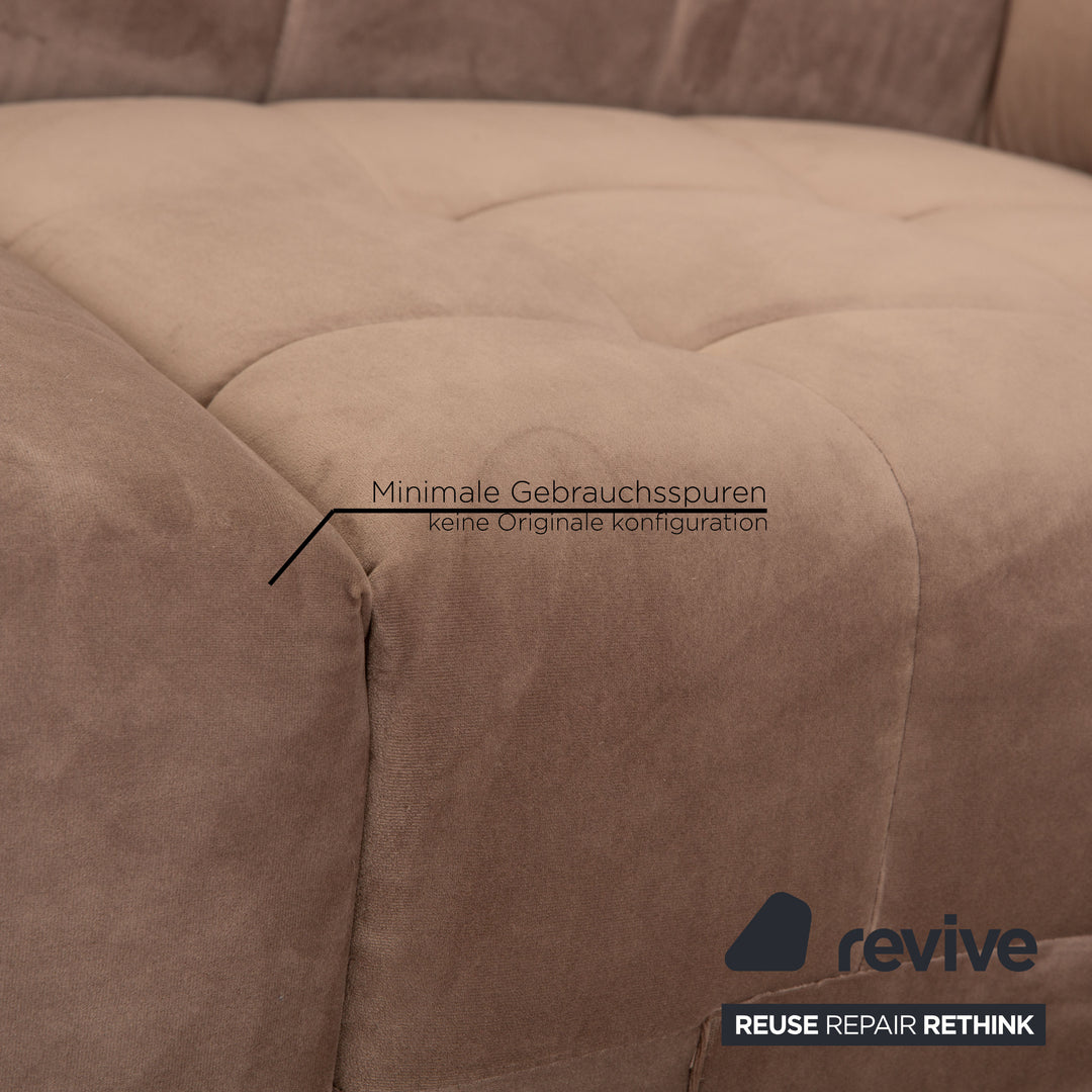 IconX STUDIOS Bloom Samt Stoff Dreisitzer Beige Sofa