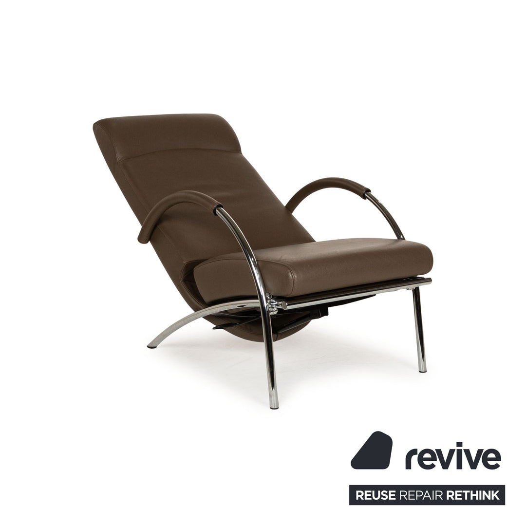 IP Design Curve Leather Relaxing Chair Brown Manual Function