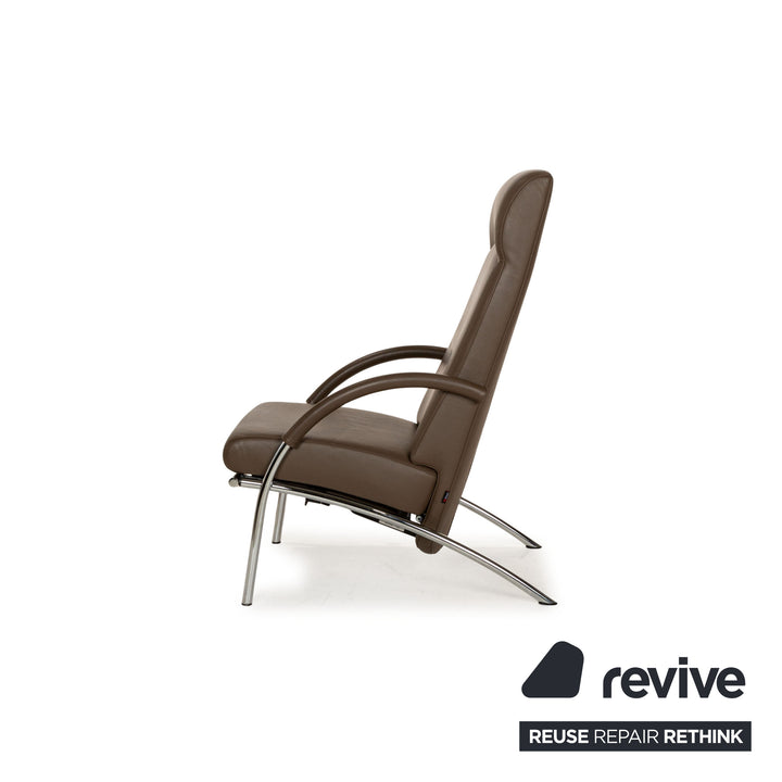 IP Design Curve Leather Relaxing Chair Brown Manual Function