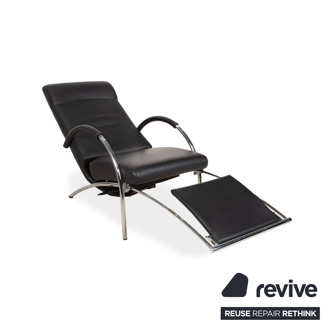 IP Design Curve Leder Sessel Schwarz manuelle Funktion Fußstütze Relaxfunktion Design Prof. Stefan Heiliger