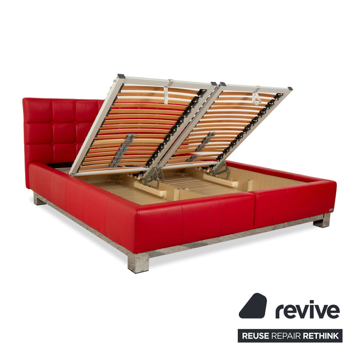 Lit double en cuir Joop! rouge 180 x 200 cm, fonction manuelle