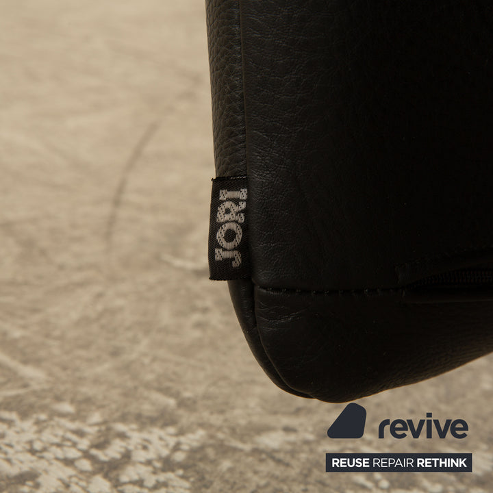 Jori Yoga Leather Armchair Black Manual Function