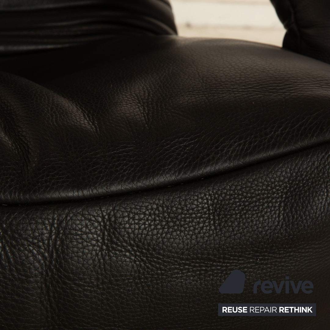 Jori Yoga Leather Armchair Black Manual Function