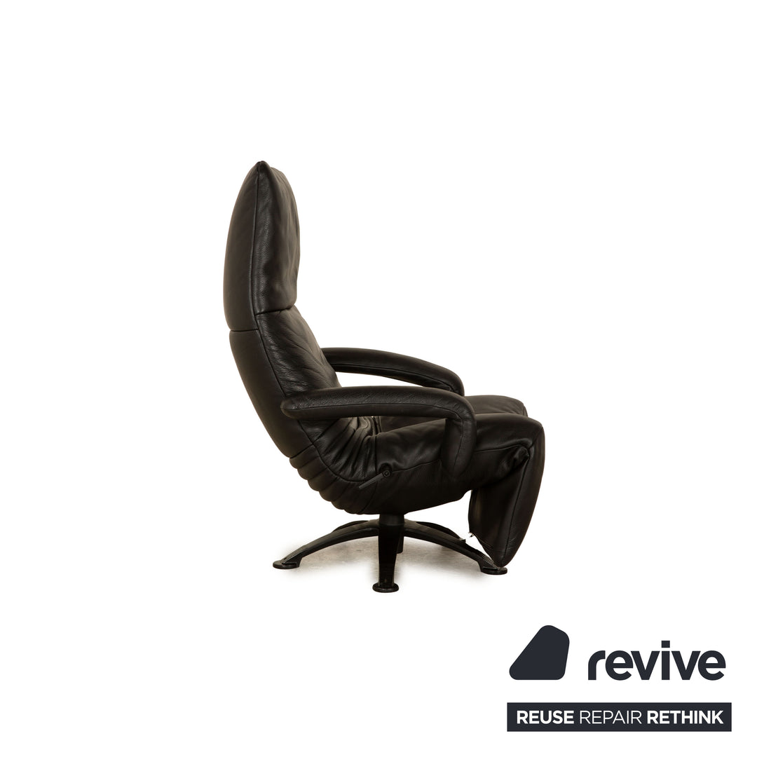 Jori Yoga Leather Armchair Black Manual Function