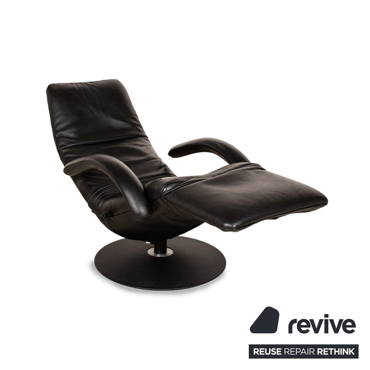 Jori Yoga Leather Armchair Black Manual Function