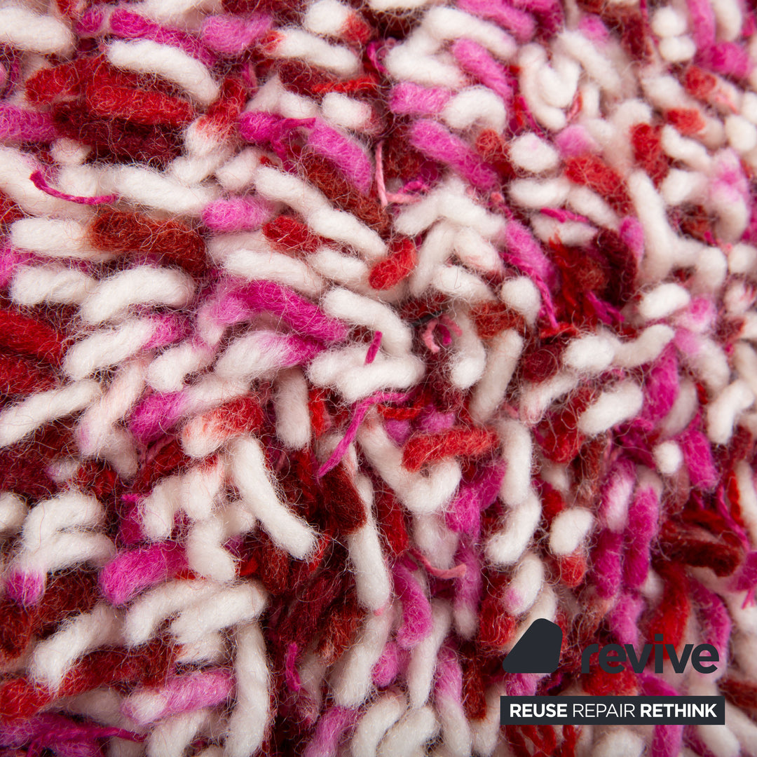 Kasthall Wolle Teppich Rot Pink Weiß by Gunilla Lauerhem-Ullberg 200 x 200 cm