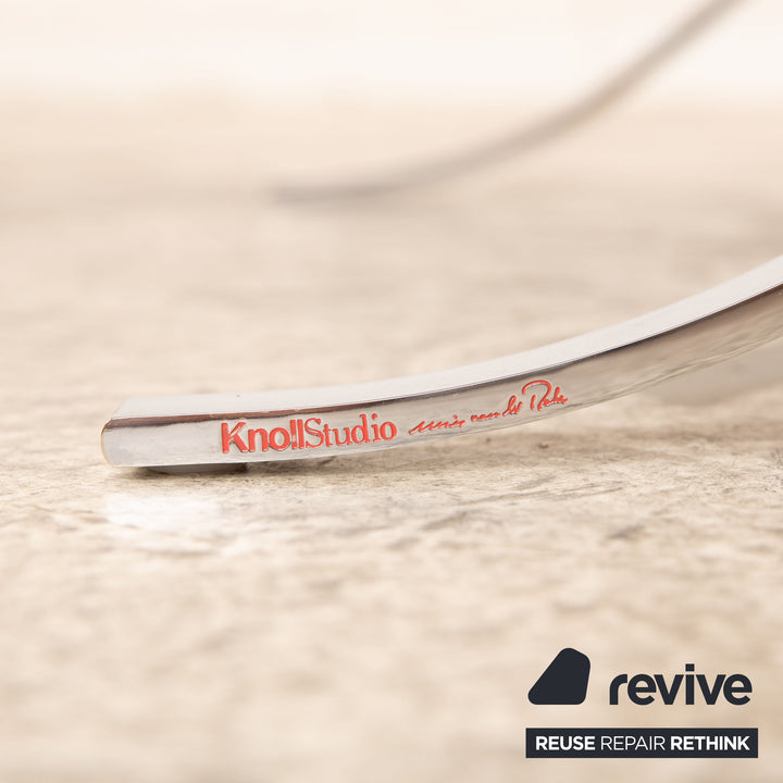 Knoll International Barcelona Chair Leather Armchair Black Bauhaus by Ludwig Mies van der Rohe