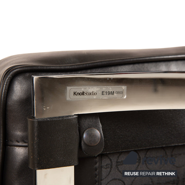 Knoll International Barcelona Chair Leather Armchair Black Bauhaus by Ludwig Mies van der Rohe